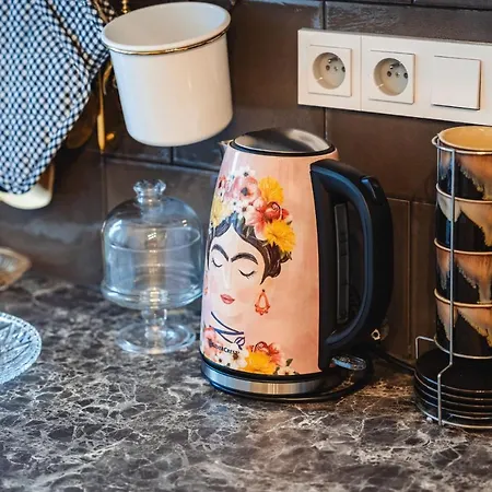 Silvie - Lazecka Lägenhet *